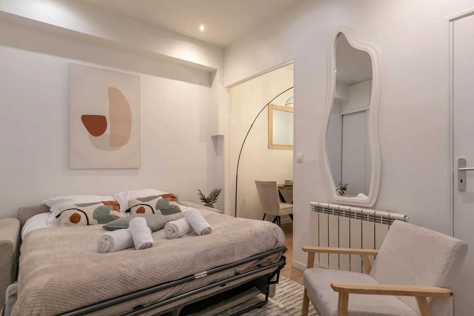 Mba - Courcelles - Splendide Appartement Paris 0*,