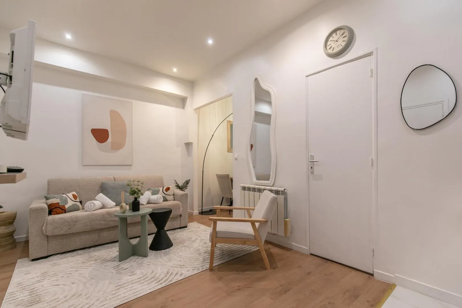 Mba - Courcelles - Splendide Appartement Paris 0*,