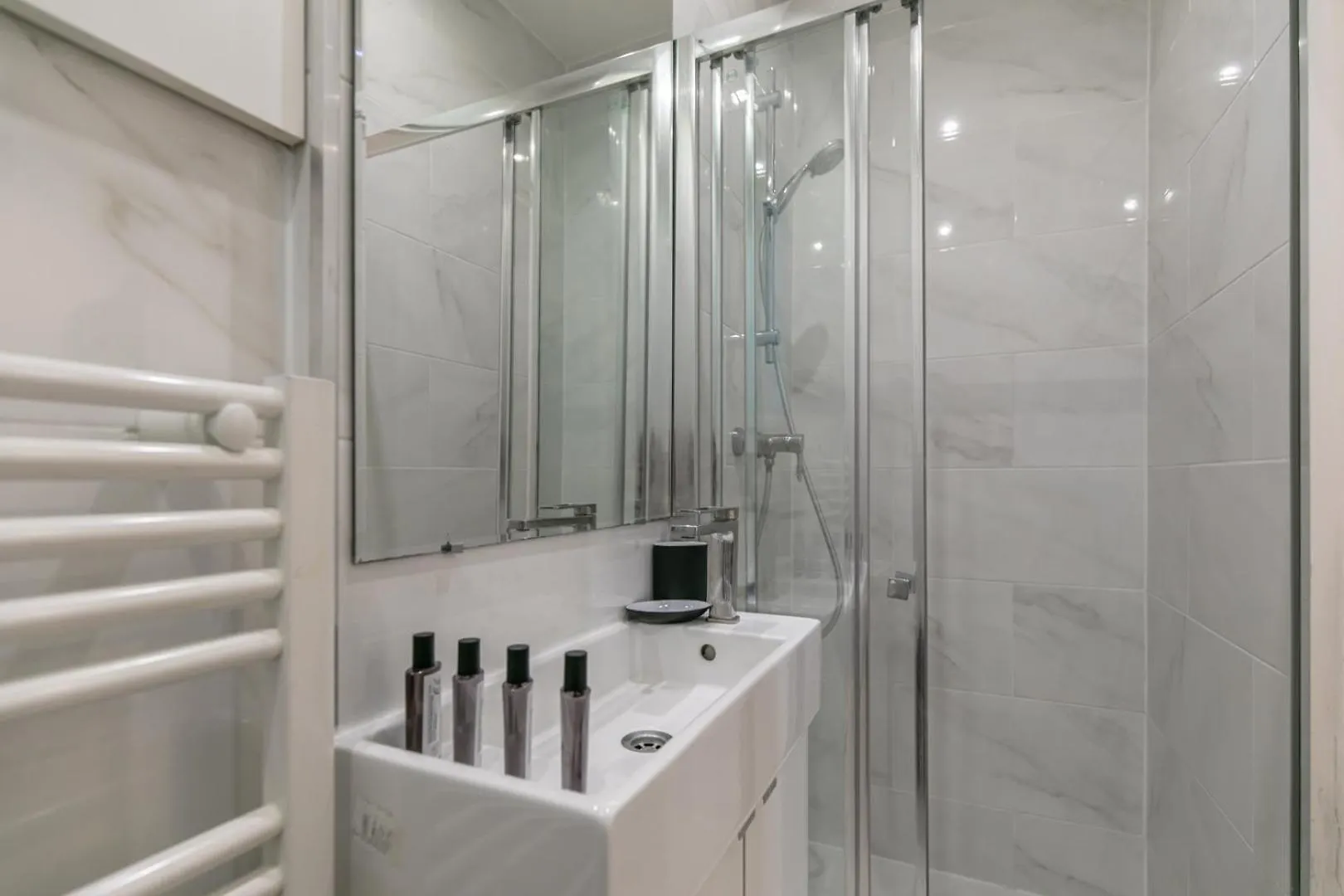 Mba - Courcelles - Splendide Appartement Paris